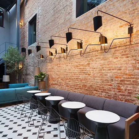 Ribas Ferenc Hotel
