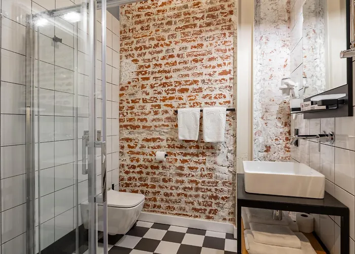 Ribas Ferenc 4* リヴィウ