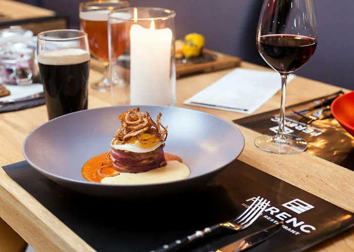 Ribas Ferenc Готель Львів